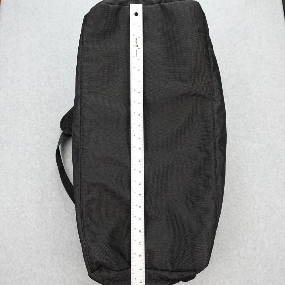 Oakley duffel bag